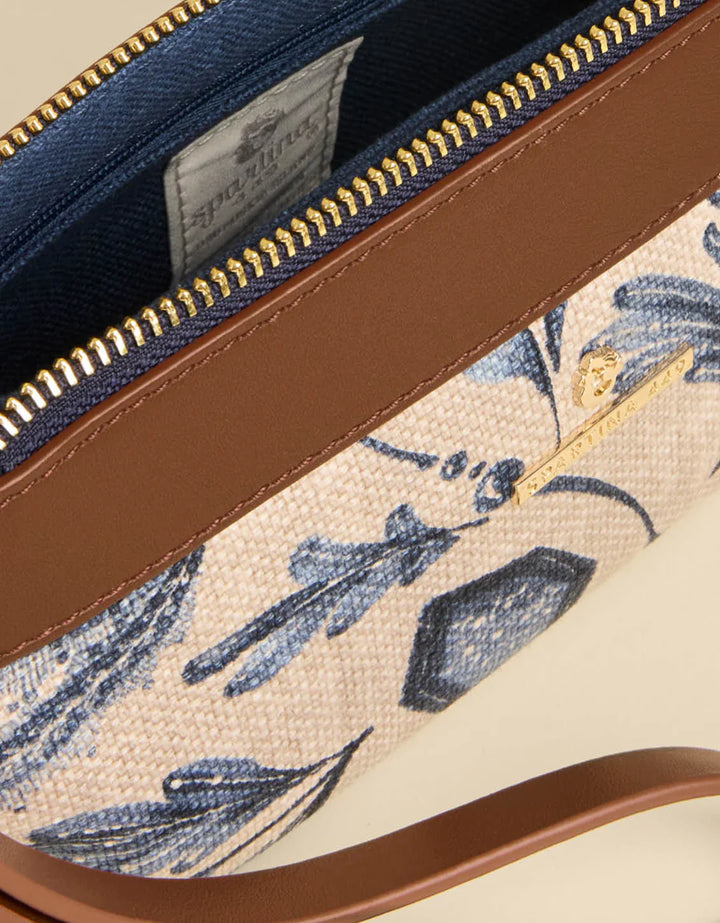 Emma Wristlet - Serpentine