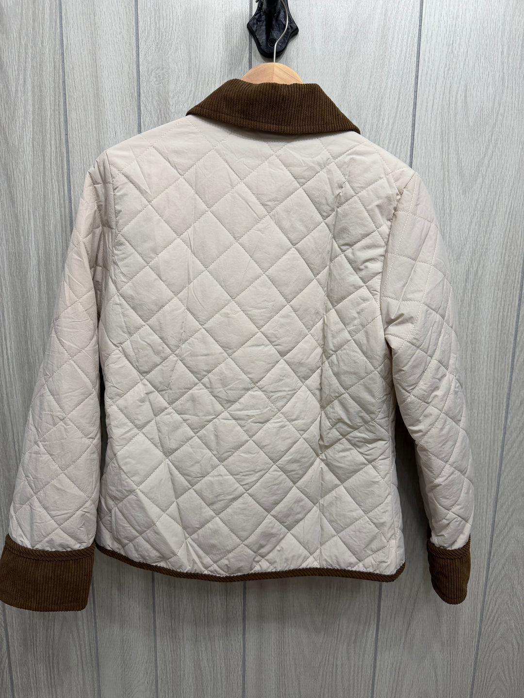 Classic Cream Quilted Jacket with Corduroy Trim