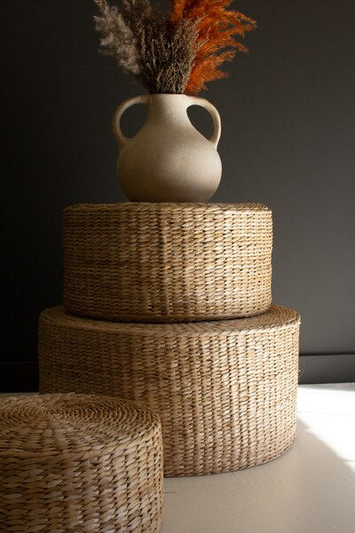 Natural Seagrass Display Risers