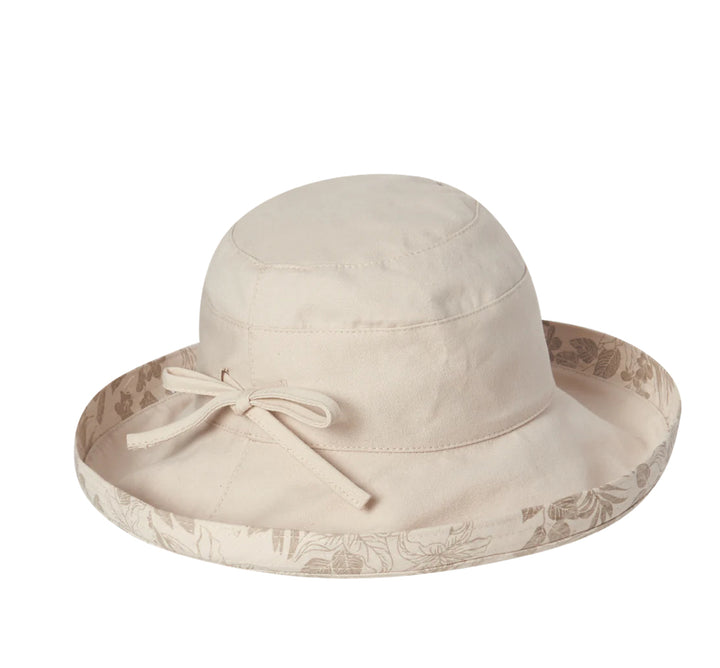 Up-Turn Floral Design Hat