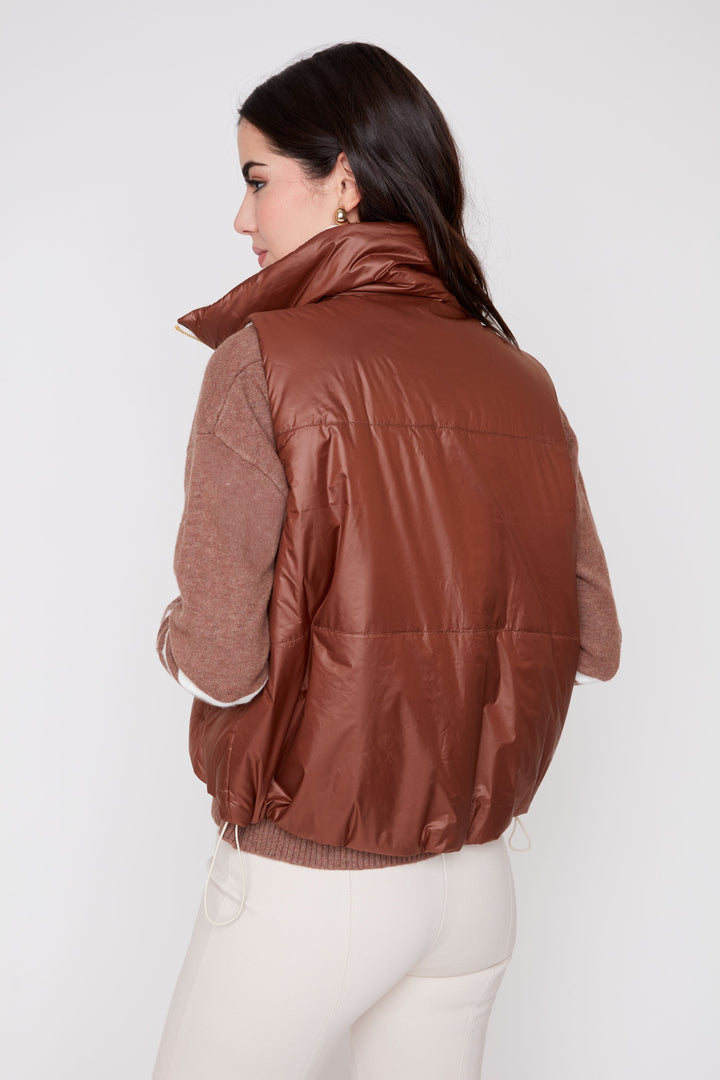 The Ashford Quilted Vest – Chestnut & Ivory