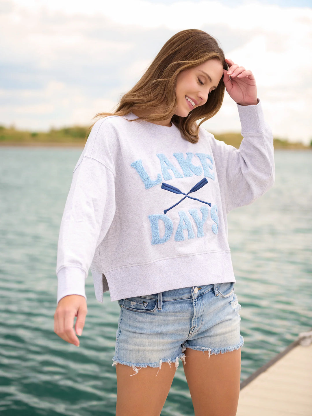 Lake Days Pullover