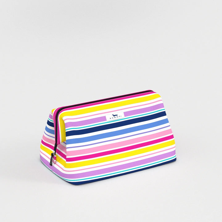 Scout: Big Mouth Makeup Bag