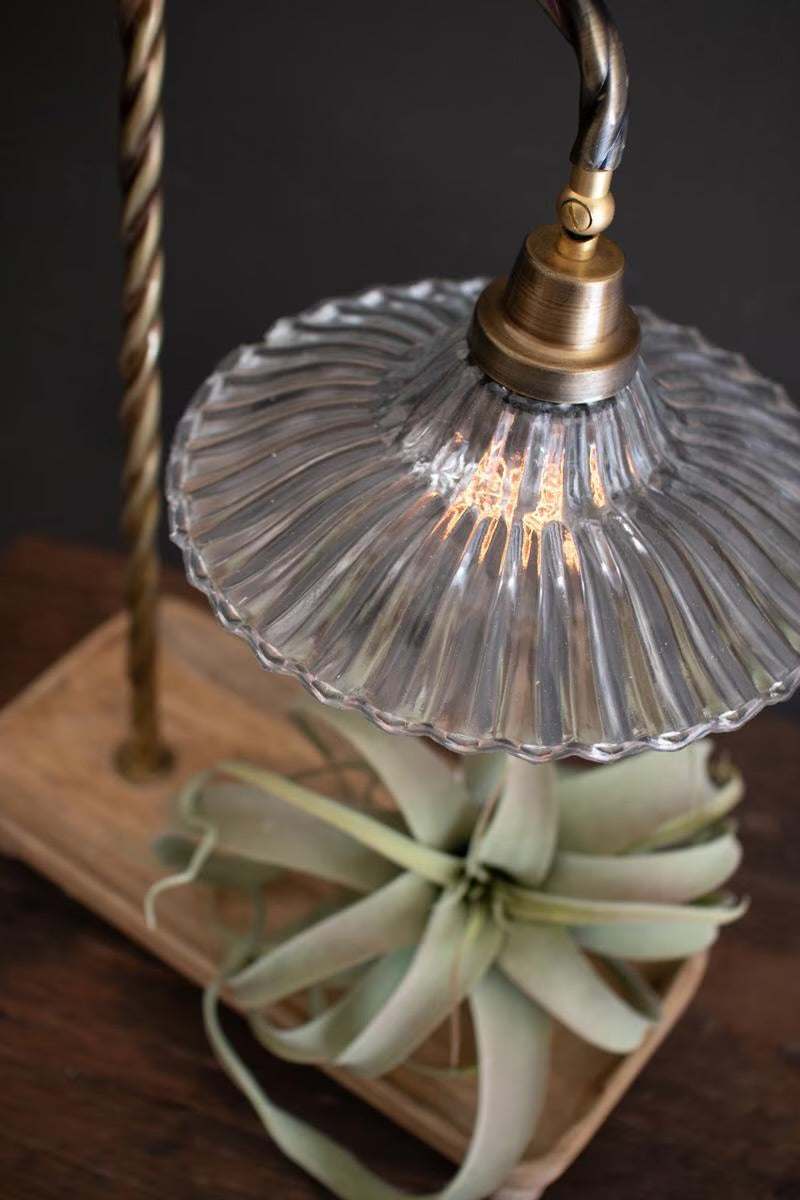 Heirloom Glasswork Table Lamp