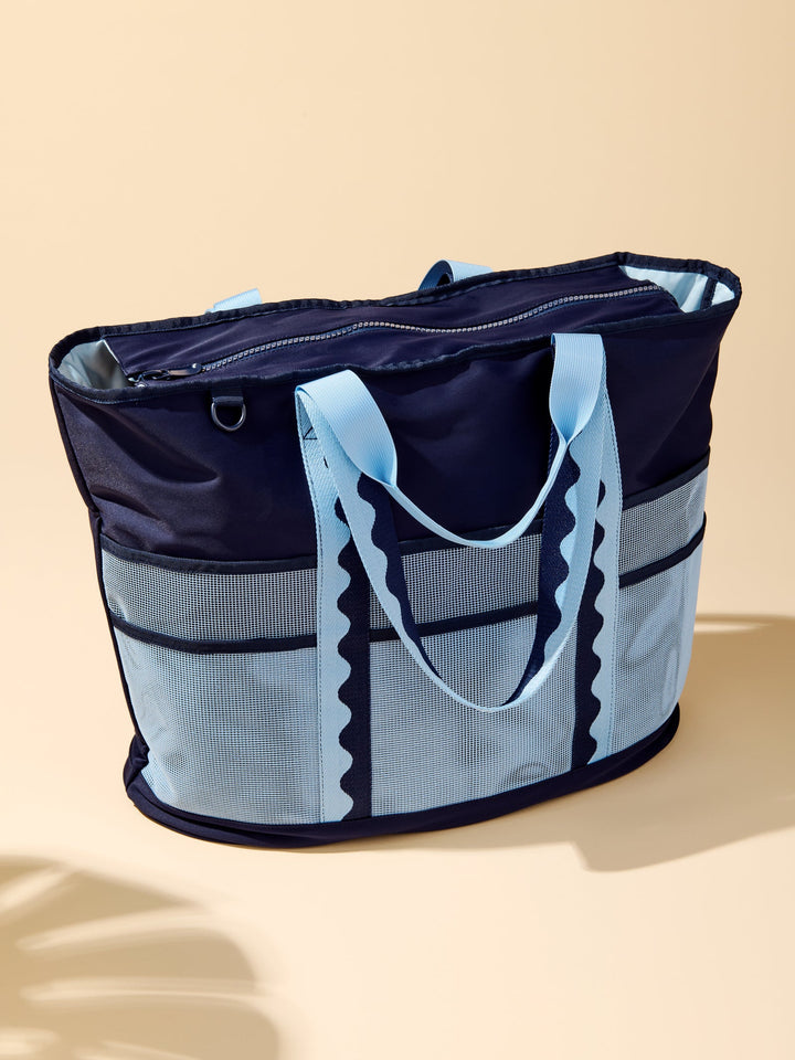 Lake Day Mesh Carryall Tote