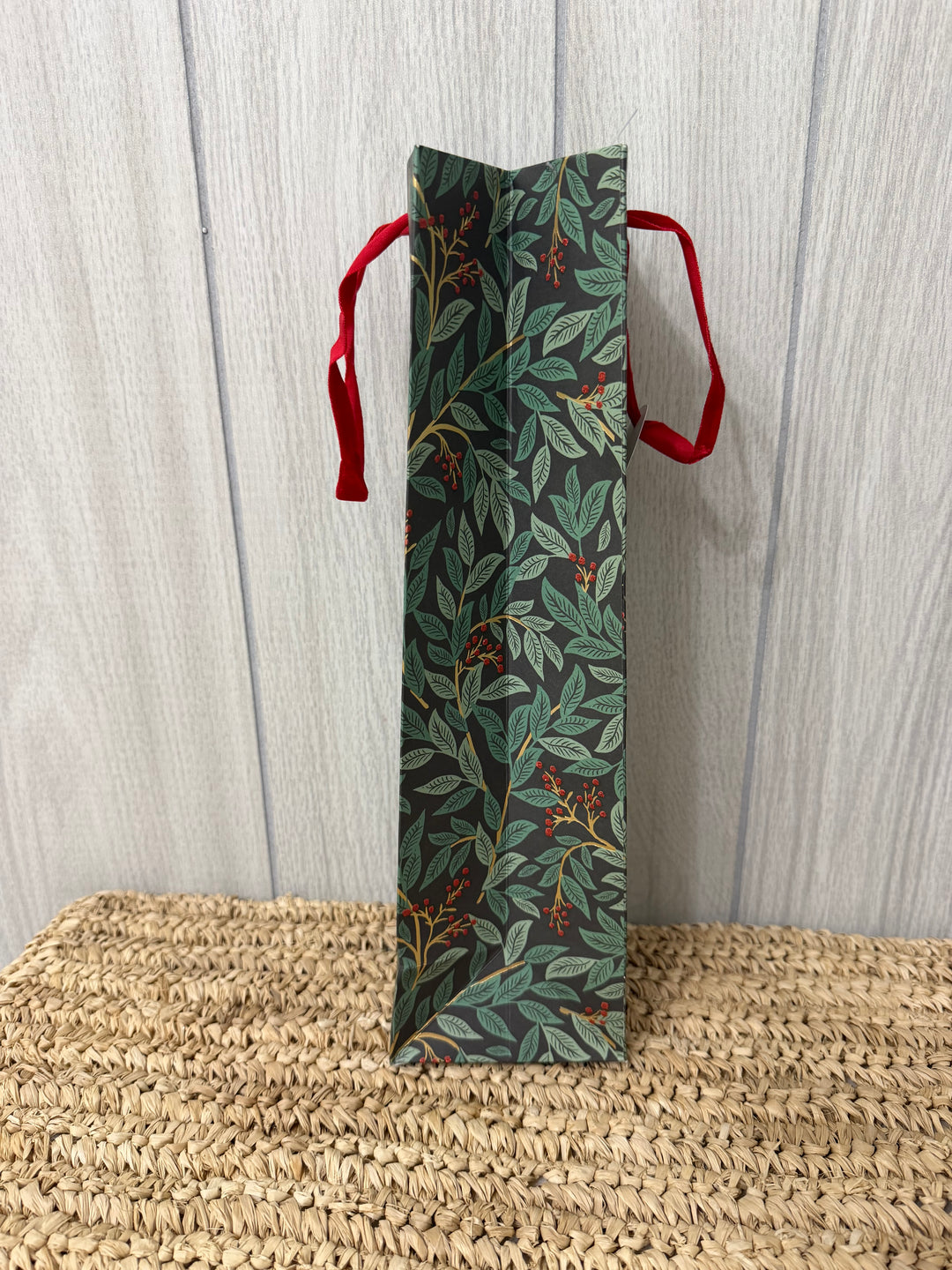 Winter Berry Wine Bag