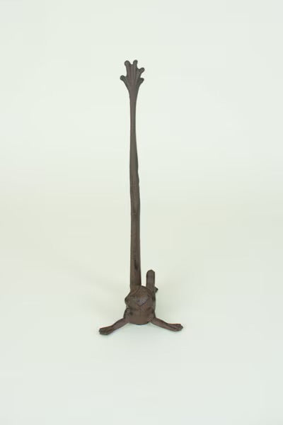 The Leaping Frog Paper Towel Holder