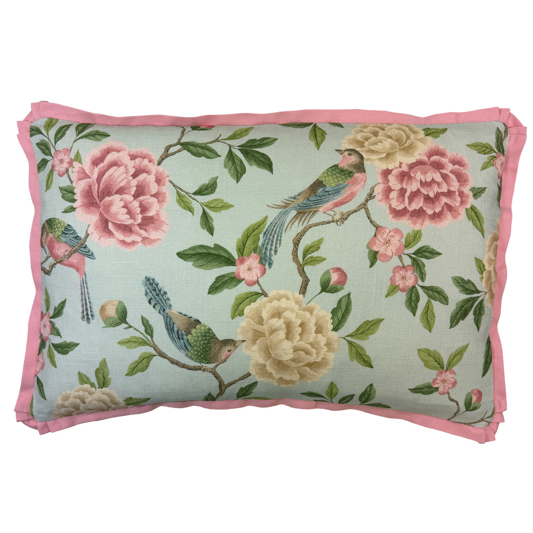 Signature Pillow Collection