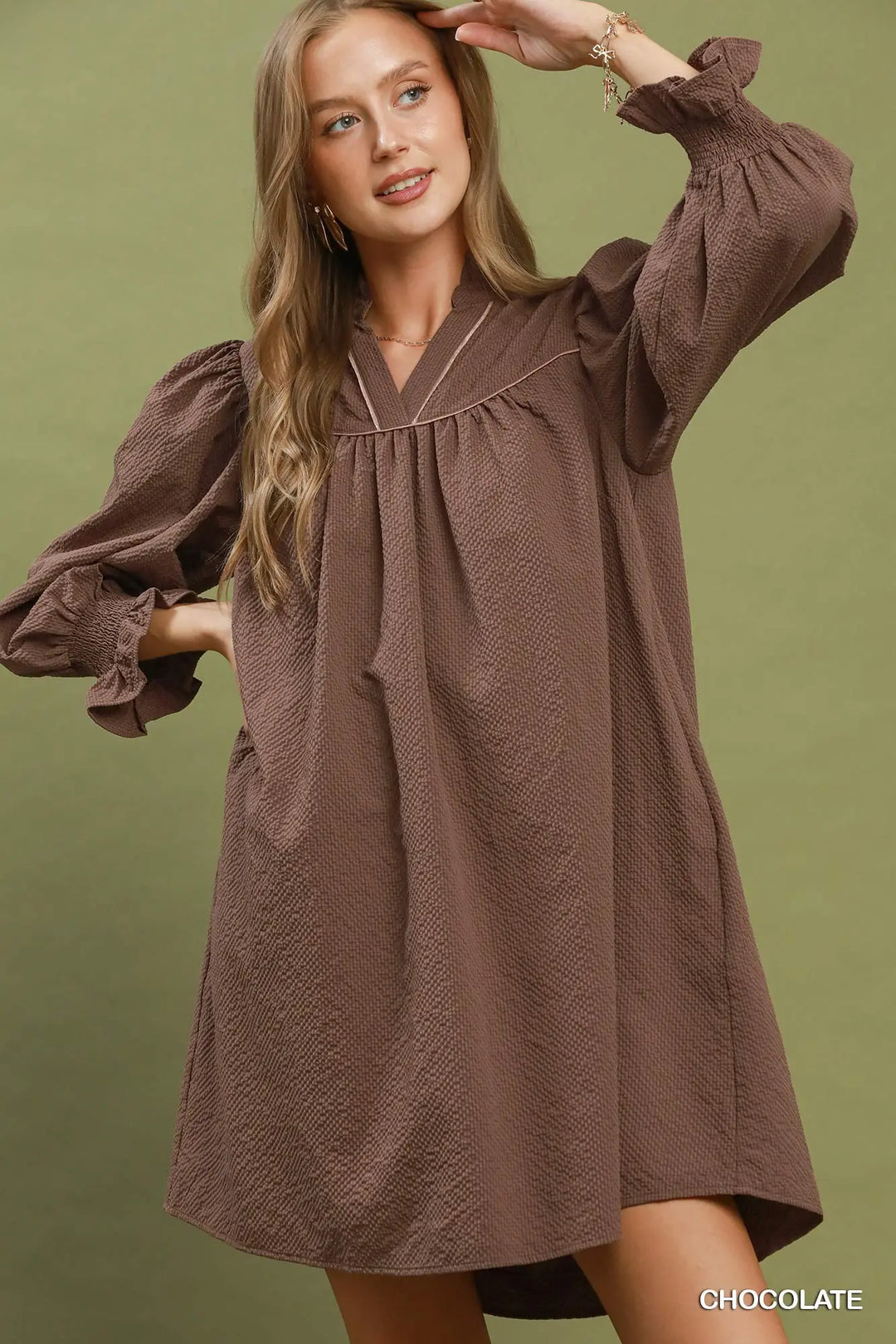 Sloane Textured Shift Dress – Chocolate