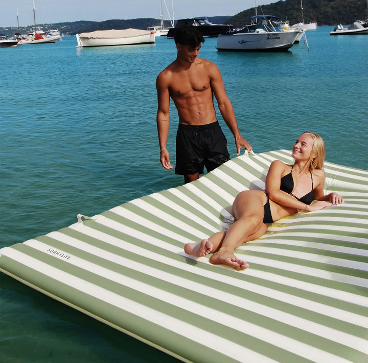 Seagrass Stripe Party Pad Float