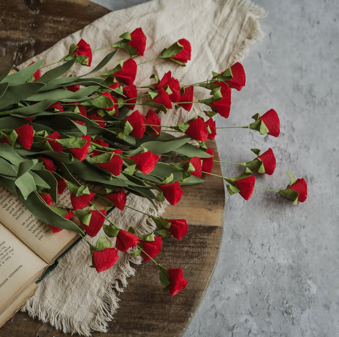 Crimson Wildflower Bud Spray – 22.5”