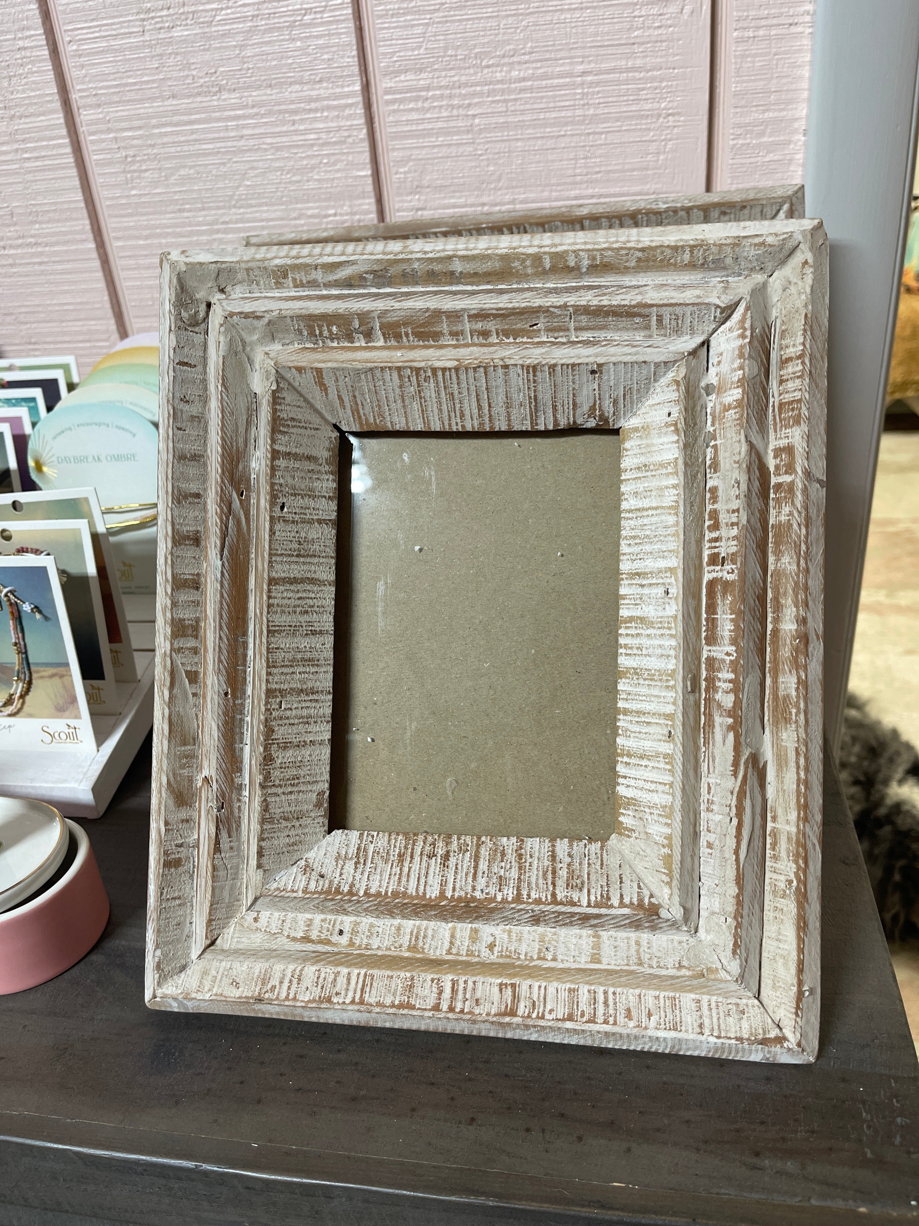 White Wash Wood Picture Frames – Whitlyns