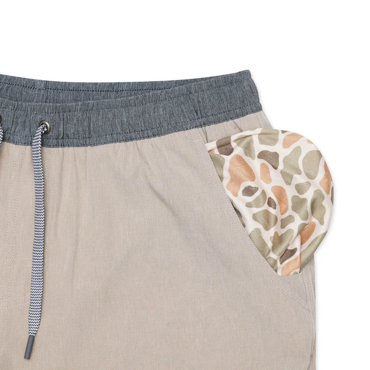 Wear ‘Em Everywhere Shorts – Khaki Venado Camo