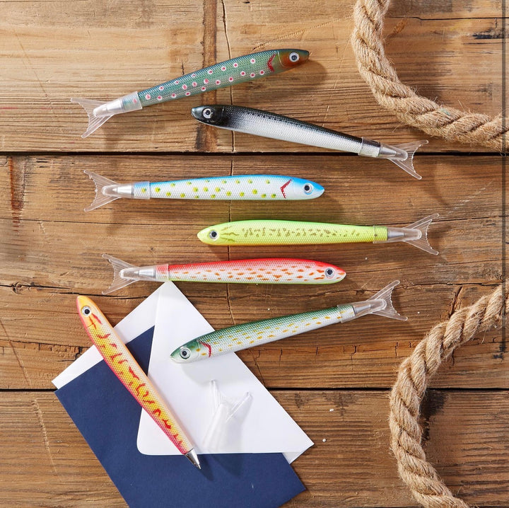 Bucket O’ Bait Fish Pens