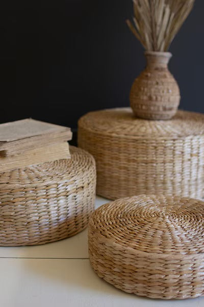 Seagrass Display Riser