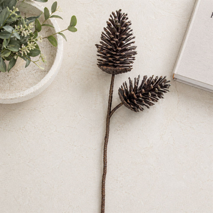 Woodland Pinecone Spray – 28″