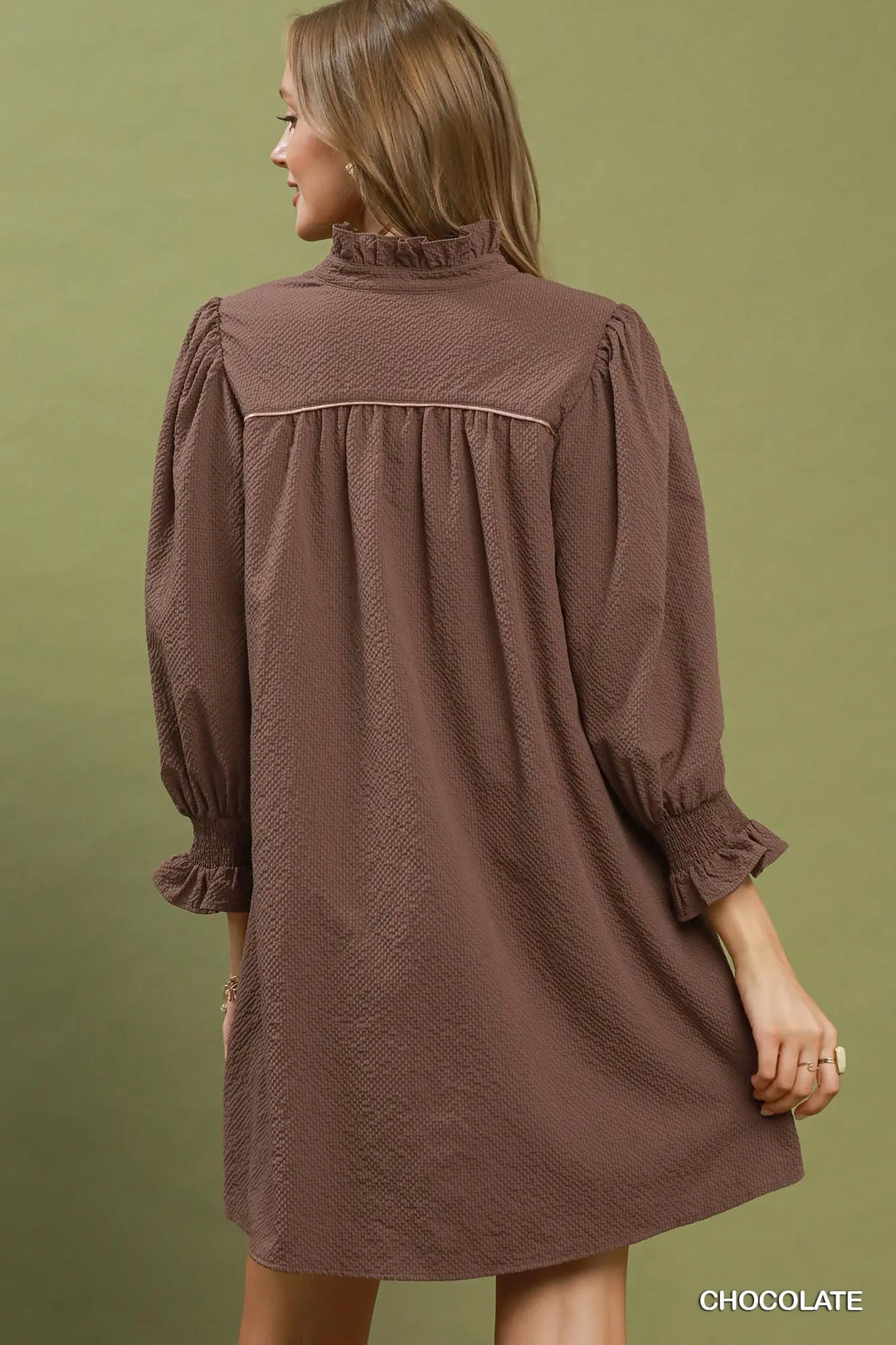 Sloane Textured Shift Dress – Chocolate