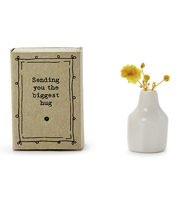 Biggest Hug Vase with Dried Flowers