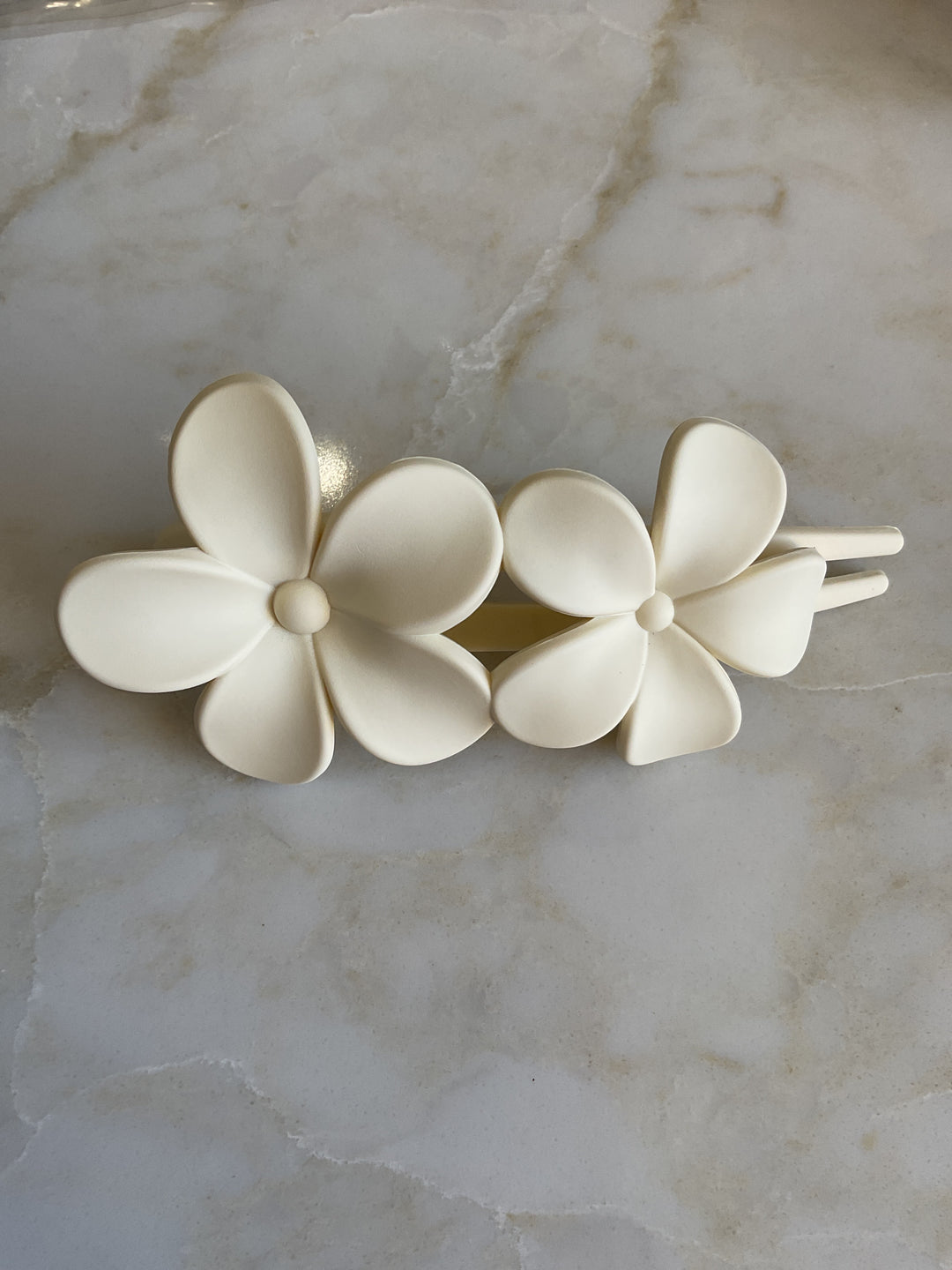 Bloom Bar Flat Claw Clip