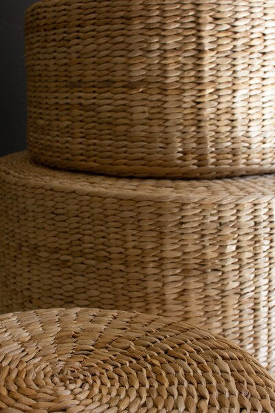 Natural Seagrass Display Risers