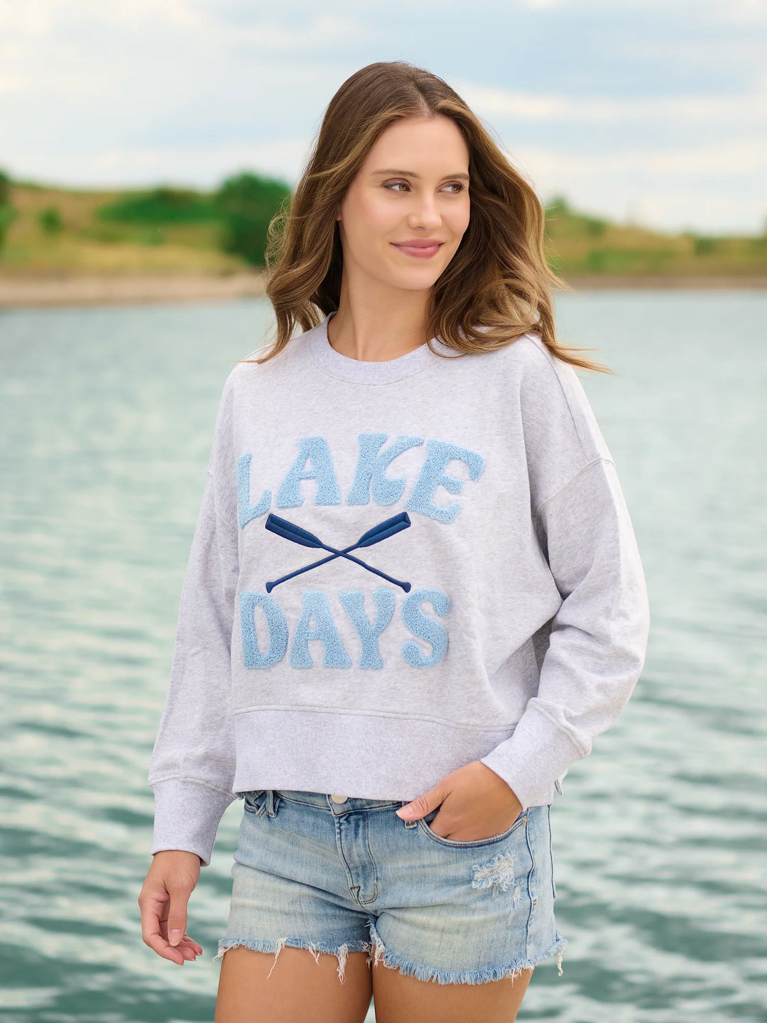 Lake Days Pullover