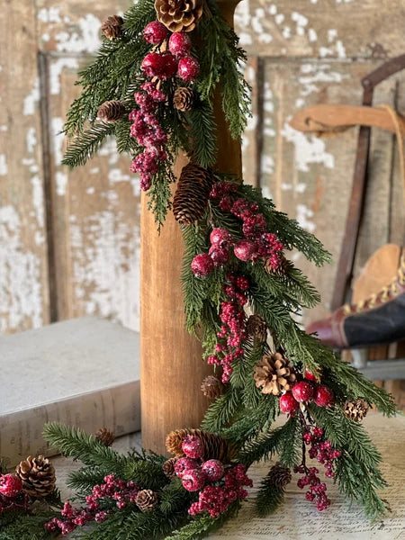 Winterberry Pine Garland