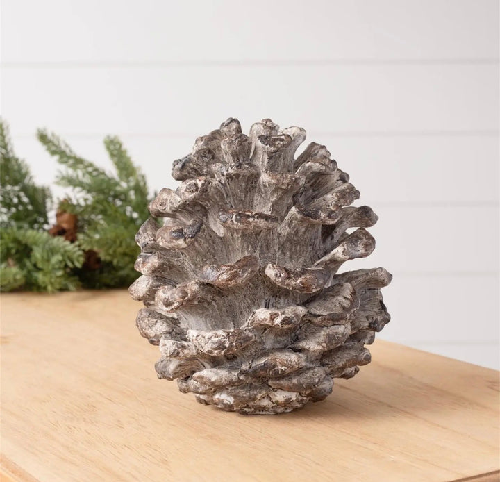 Woodland Pinecone Decor