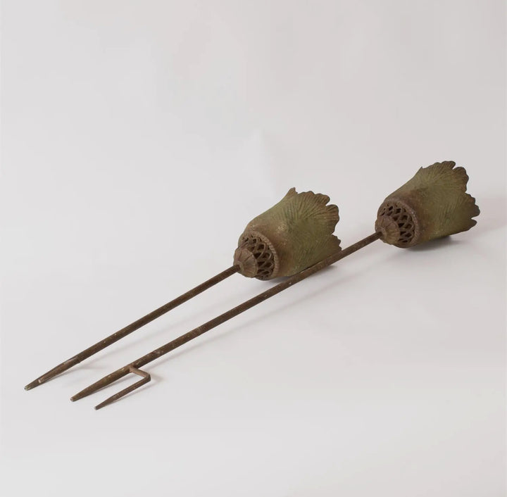 Rustic Leaf Garden Stake