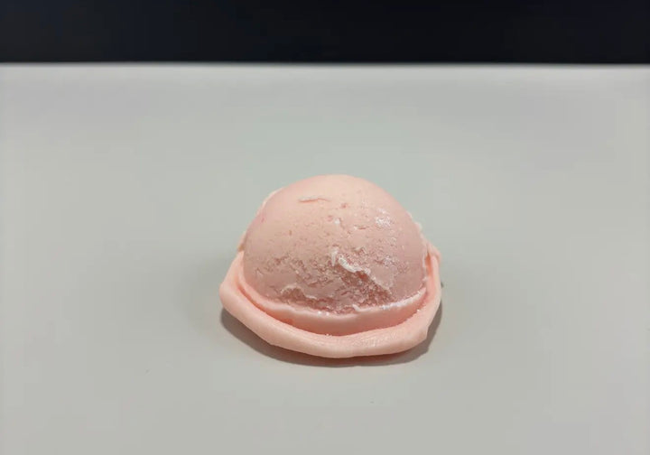 Sweet Scoop Faux Ice Cream Décor