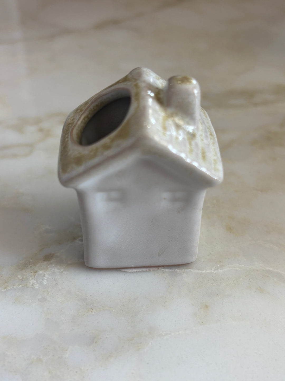 Cozy Cottage Toothpick Holder