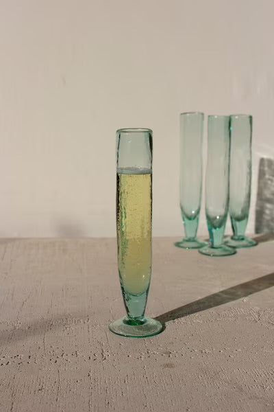 The Verde Recycled Champagne Flute