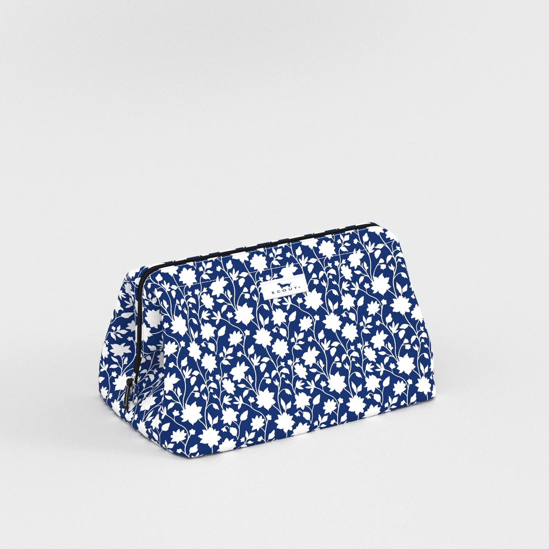 Scout: Big Mouth Makeup Bag