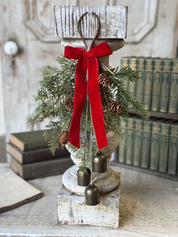 Merry Melody Bells & Greenery Hanging