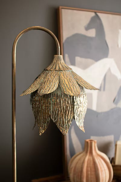 The Tulip Glow Floor Lamp