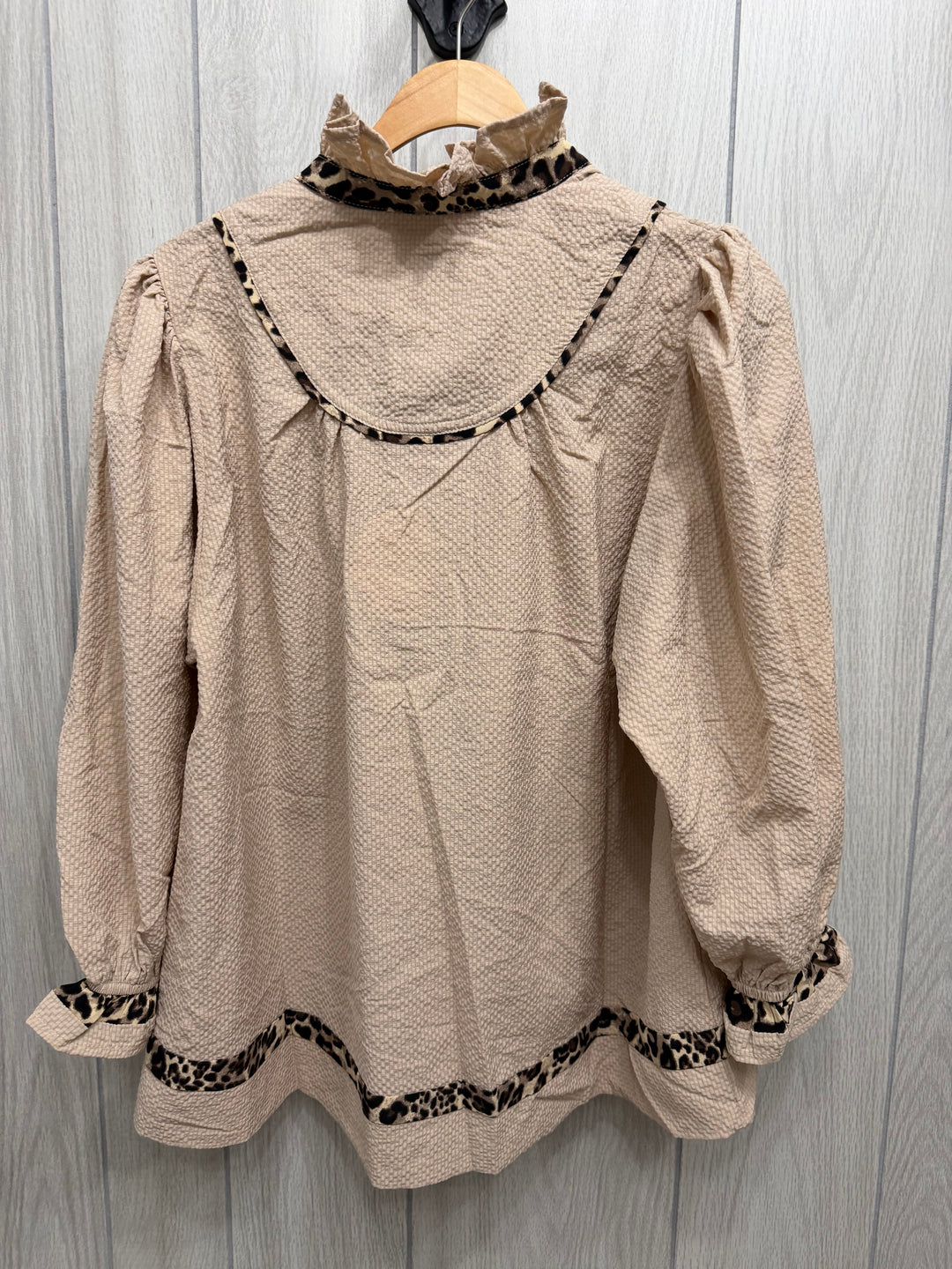 Leopard Trim Taupe Top