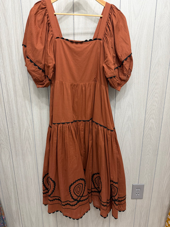 The Loopy Midi Dress