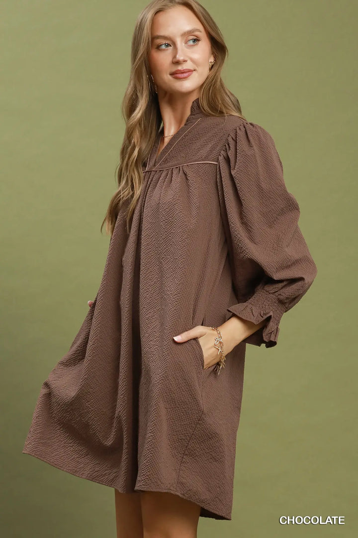 Sloane Textured Shift Dress – Chocolate