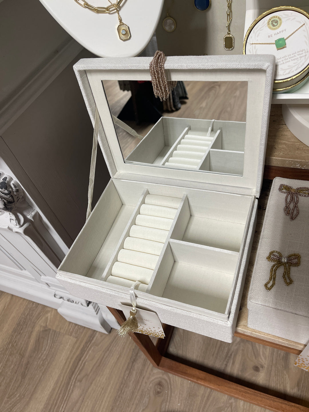 Beaded Bow Jewelry Box