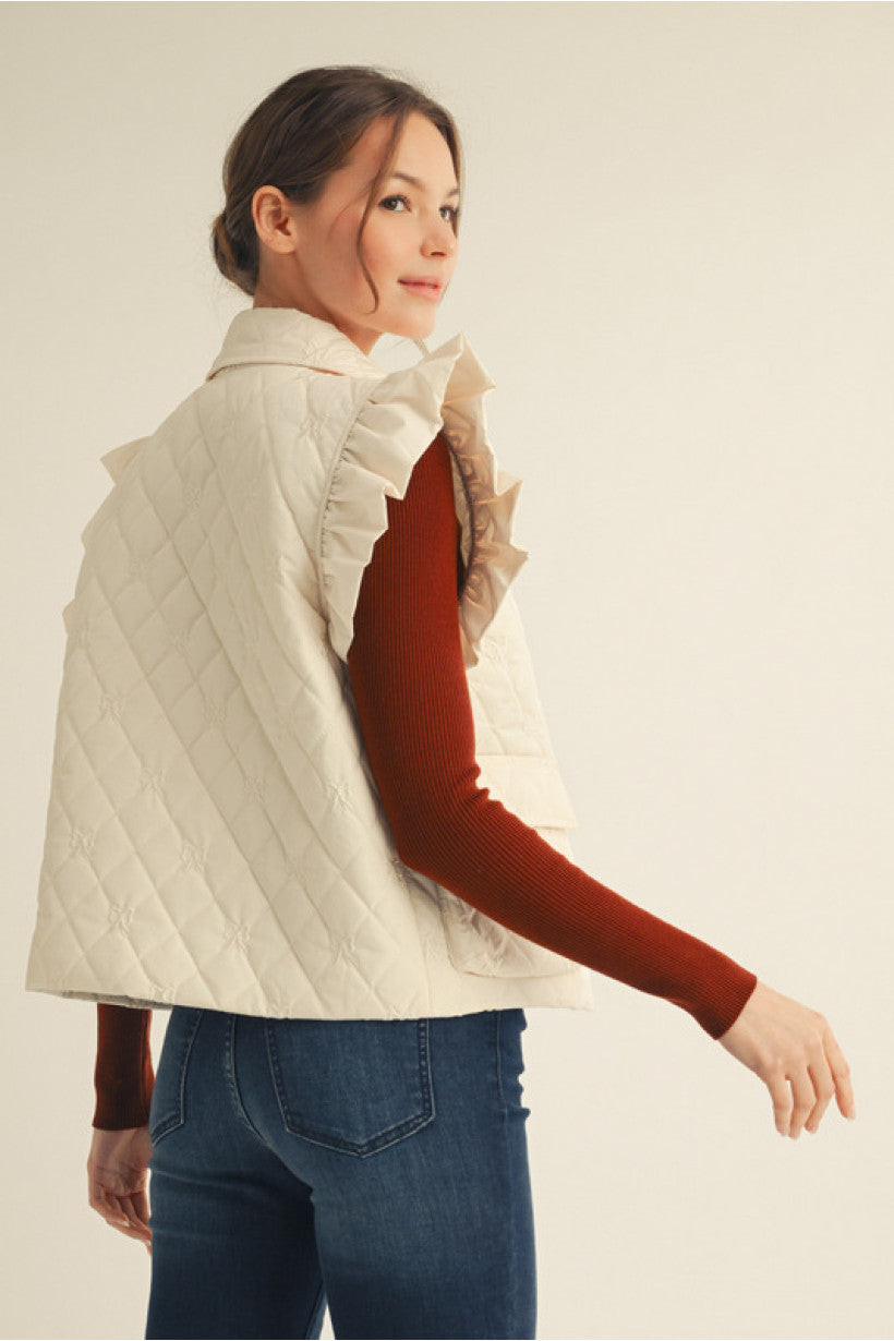 Ruffled Edge Quilted Vest – Winter Cream