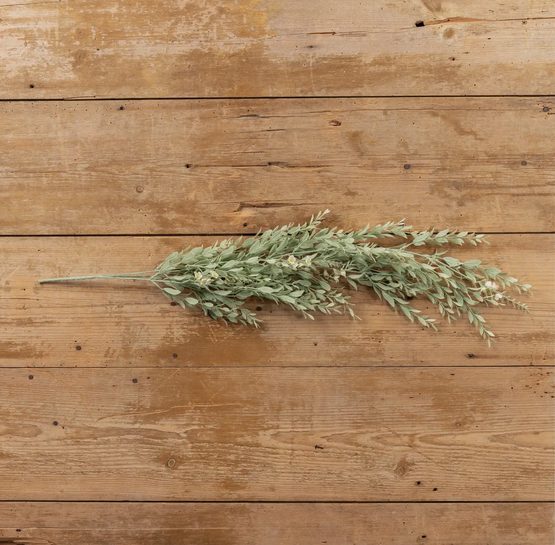 33” Hanging Boxwood