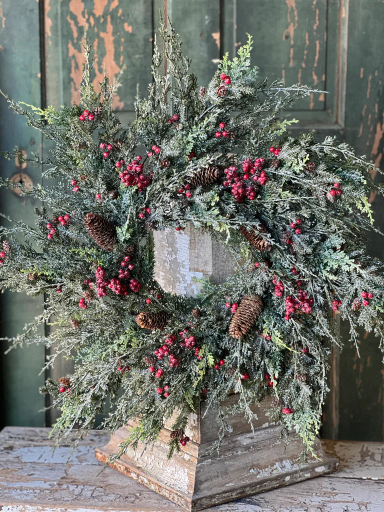 Frosted Cedar & Berry Wreath – 30”