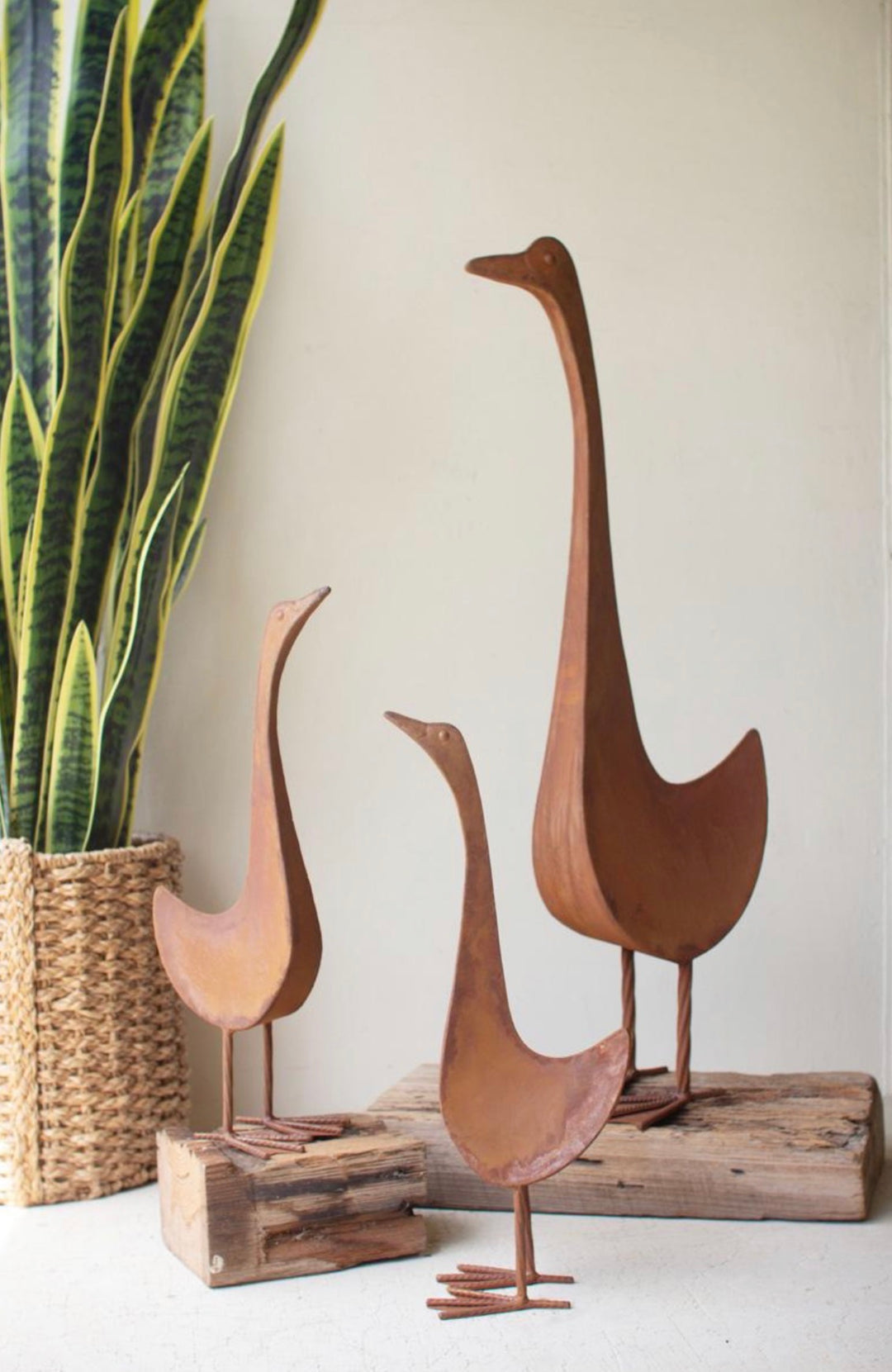 Rustic Meadow Goose