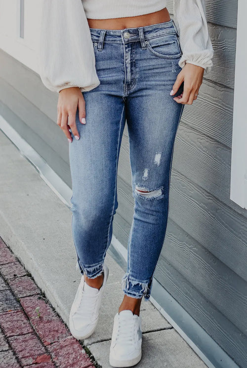 Macie Distressed Jeans