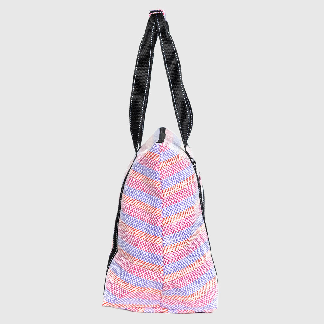 Scout: On Holiday Travel Bag