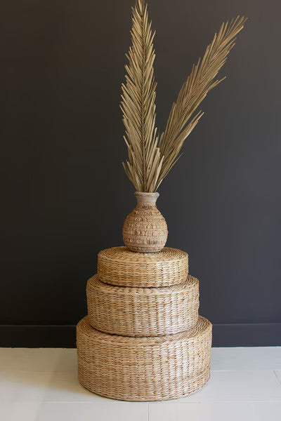 Seagrass Display Riser