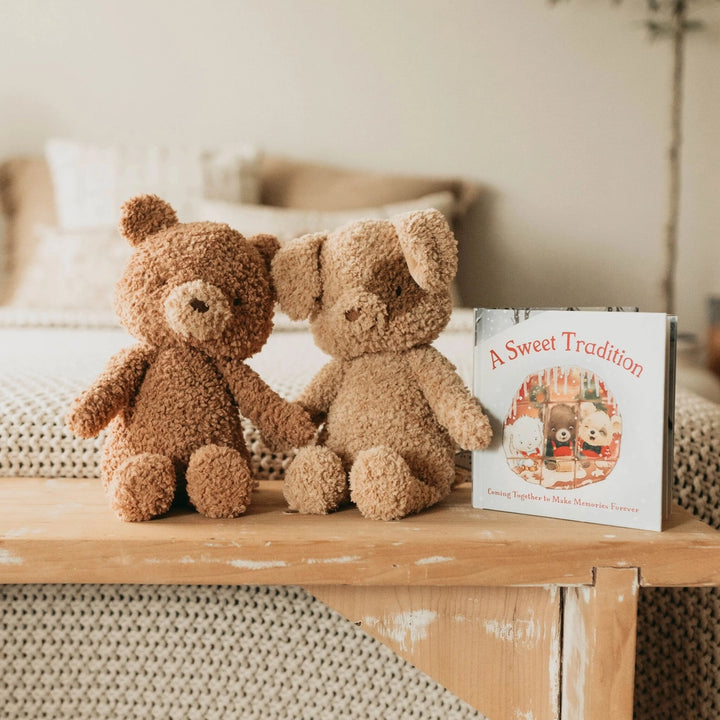 A Sweet Tradition Christmas Book