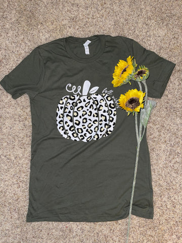 Fall Vibes Tee