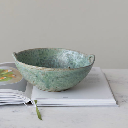 8-1/4 "Stoneware Berry Bowl