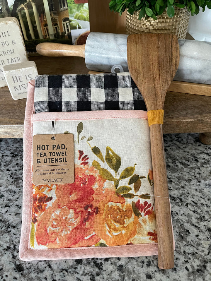 Kitchen Necessities Gift Set